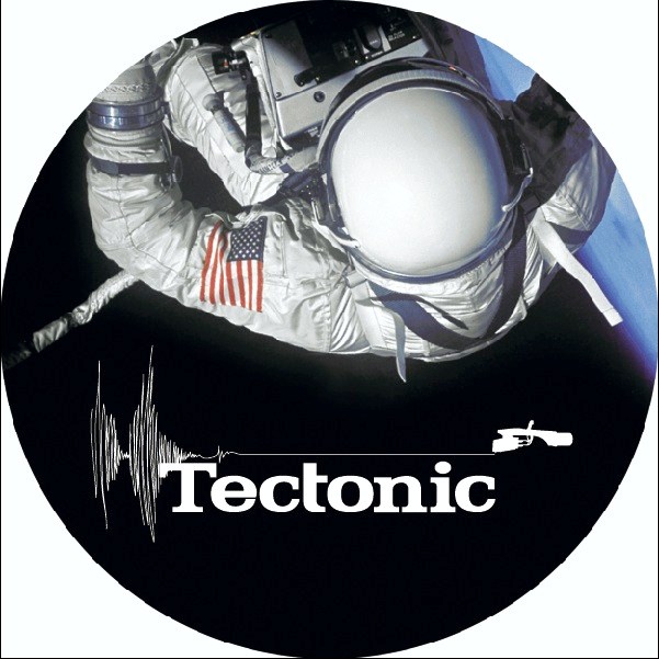 tec031d