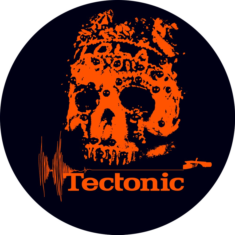 tec037d